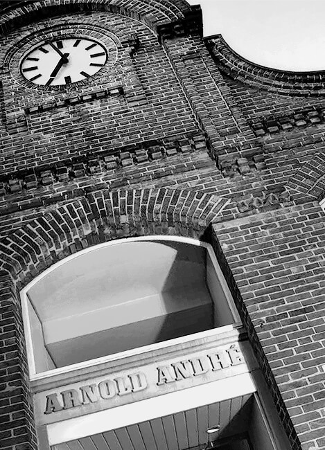 Arnold André Firmengebäude